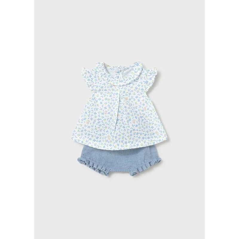 COJUNTO CUBREPAÑAL BLUSA VOLANTE